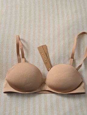 SKIMS Ultimate Push Up Strapless BraSize:30B Clay